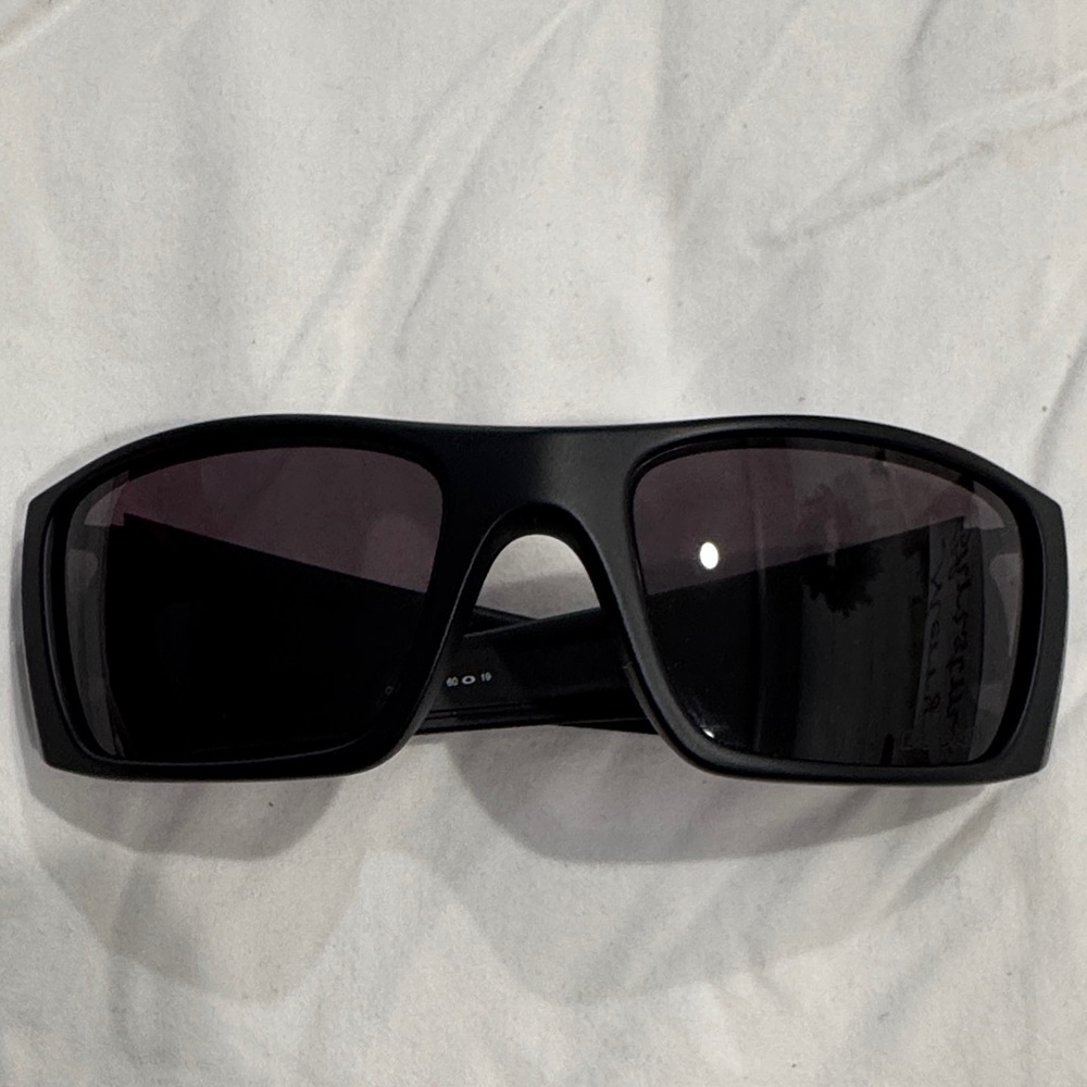 RARE Oakley Ducati - AUTHENTIC! Black & Red Fuel Cell Sunglasses.